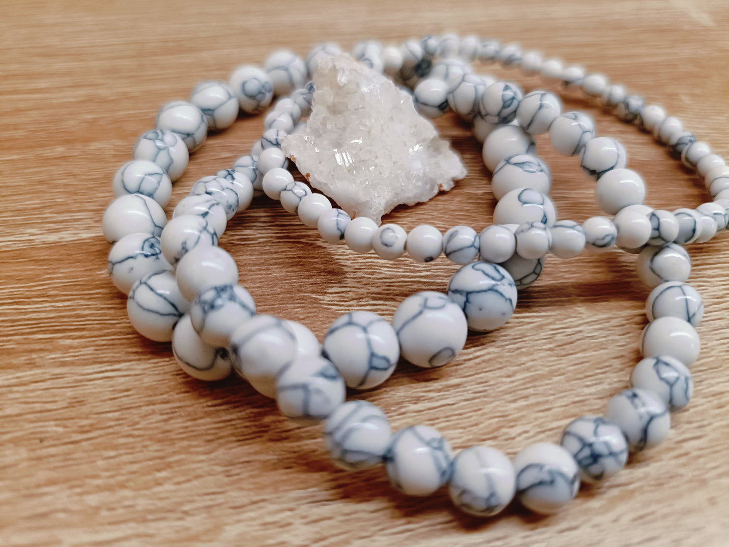 Trio de bracelets turquoise blanche avec géode naturelle