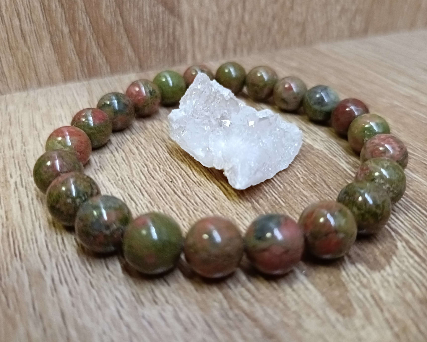 Bracelet de perles d'unakite avec pièce de géode naturelle
